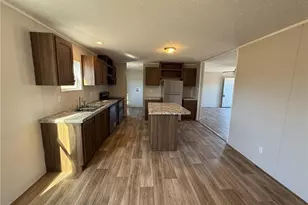 44 Bermuda Dr, Saint Pauls, NC 28384 - Photo 8