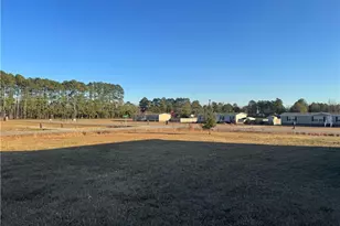 44 Bermuda Dr, Saint Pauls, NC 28384 - Photo 2