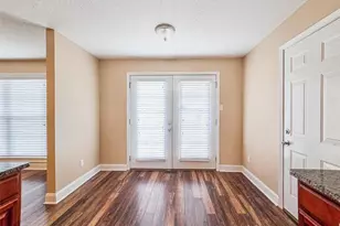 6560 Honeysuckle Dr, Fayetteville, NC 28304 - Photo 10