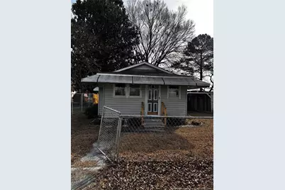 220 Winn Street, Mount Olive, NC 28365 - Photo 1