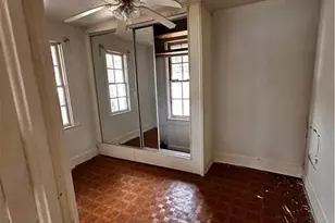 220 Winn St, Mount Olive, NC 28365 - Photo 10