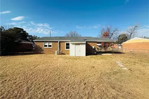 923 Fiske Dr, Fayetteville, NC 28311 - Photo 18