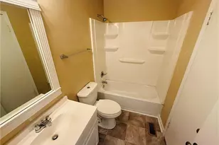 824 Danish Dr, Fayetteville, NC 28303 - Photo 16