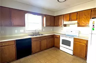 824 Glen Reilly Dr, Fayetteville, NC 28314 - Photo 2