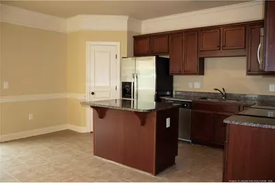 425 Georgetown Circle, Fayetteville, NC 28314 - Photo 10