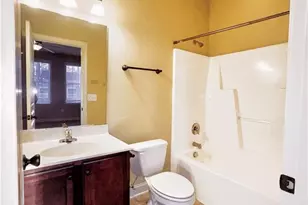 425 Georgetown Cir, Fayetteville, NC 28314 - Photo 16