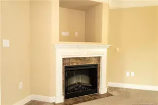 425 Georgetown Cir, Fayetteville, NC 28314 - Photo 8