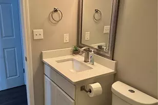 5921 Lake Terrace Ct, Fayetteville, NC 28304 - Photo 6