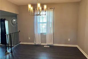 5921 Lake Terrace Ct, Fayetteville, NC 28304 - Photo 10