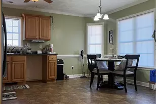 3613 Woodcliff Dr, Lumberton, NC 28358 - Photo 6