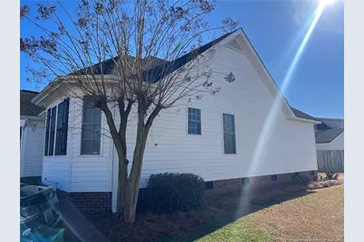 3613 Woodcliff Drive, Lumberton, NC 28358 - Photo 2