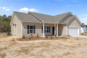 65 Orchard Ln, Parkton, NC 28371 - Photo 2