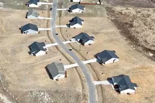 65 Orchard Ln, Parkton, NC 28371 - Photo 36