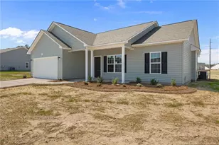 125 Orchard Ln, Parkton, NC 28371 - Photo 1