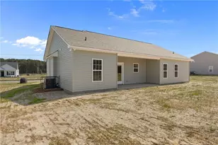 125 Orchard Ln, Parkton, NC 28371 - Photo 28