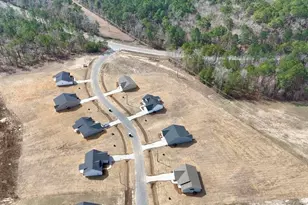 83 Orchard Ln, Parkton, NC 28371 - Photo 6