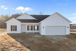 83 Orchard Ln, Parkton, NC 28371 - Photo 1