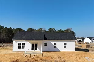 52 Orchard Ln, Parkton, NC 28371 - Photo 2