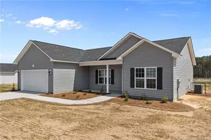 90 Orchard Ln, Parkton, NC 28371 - Photo 2