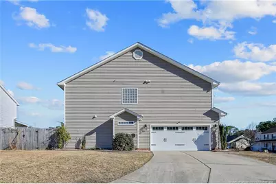 1009 Bramblegate Road, Hope Mills, NC 28348 - Photo 4