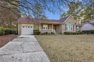 6017 Lakeway Dr, Fayetteville, NC 28306 - Photo 2