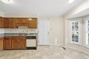 6017 Lakeway Dr, Fayetteville, NC 28306 - Photo 12