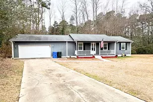 5219 Mawood St, Fayetteville, NC 28314 - Photo 2