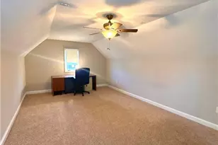 216 Stirling Dr NE, Lumberton, NC 28358 - Photo 22