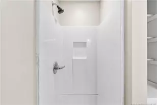 221 Lansdowne Rd, Fayetteville, NC 28314 - Photo 24