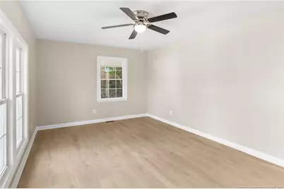 221 Lansdowne Road, Fayetteville, NC 28314 - Photo 8