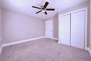 1111 Branson St, Fayetteville, NC 28305 - Photo 6