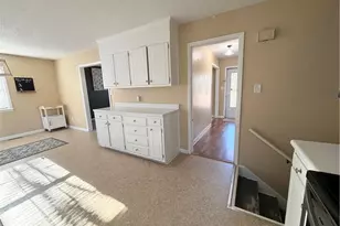 4946 Pinewood Dr, Hope Mills, NC 28348 - Photo 14