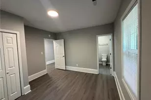 304 S Patterson St, Maxton, NC 28364 - Photo 6