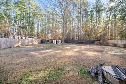 7826 Gaelic Drive, Fayetteville, NC 28306 - Photo 32