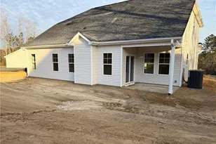 3821 Bankergate Ct, Fayetteville, NC 28311 - Photo 2