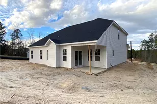 3821 Bankergate Ct, Fayetteville, NC 28311 - Photo 2