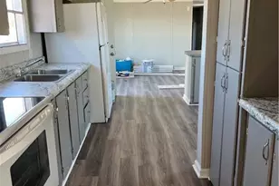 2157 2157 Jenkins Rd, Fairmont, NC 28340 - Photo 6