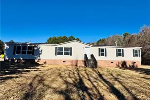 2475 Dunn Rd, Eastover, NC 28312 - Photo 2