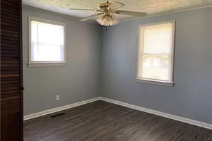 602 Forrest St, Raeford, NC 28376 - Photo 8