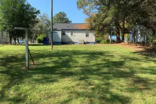 602 Forrest St, Raeford, NC 28376 - Photo 16