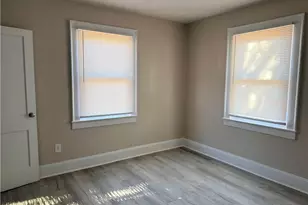 307 Hawthorne Dr, Fayetteville, NC 28301 - Photo 8