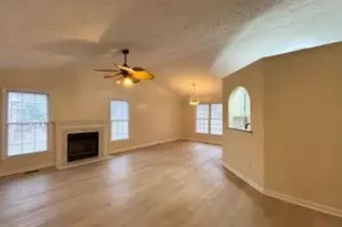 1135 Derbyshire Rd, Fayetteville, NC 28314 - Photo 2