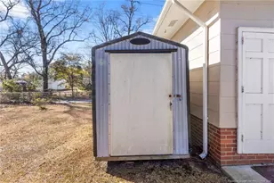 302 Brookwood Ave, Fayetteville, NC 28301 - Photo 26