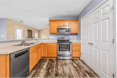 817 Bramblegate Road, Hope Mills, NC 28348 - Photo 10