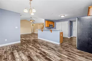 817 Bramblegate Rd, Hope Mills, NC 28348 - Photo 8