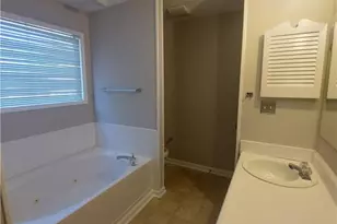 300 Waterdown Dr, Fayetteville, NC 28314 - Photo 10