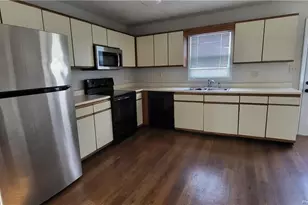 1439 Sprunt Ave, Lumberton, NC 28358 - Photo 2