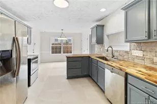 5520 Rising Ridge Dr, Hope Mills, NC 28348 - Photo 6