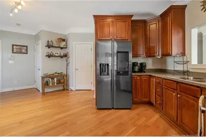 327 Ridgeway Court, Fayetteville, NC 28311 - Photo 16