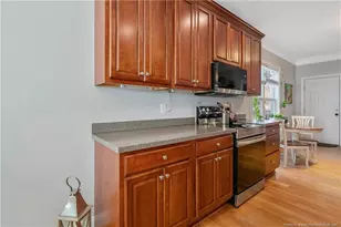 327 Ridgeway Ct, Fayetteville, NC 28311 - Photo 14